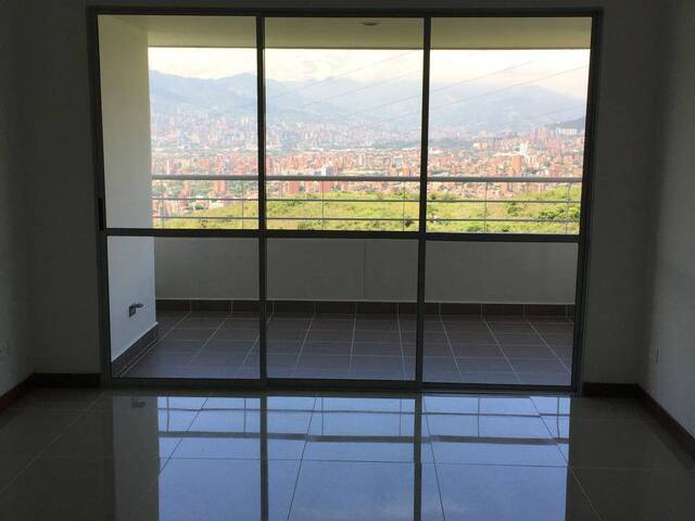 #2 - Departamento para Venta en Medellín - ANT